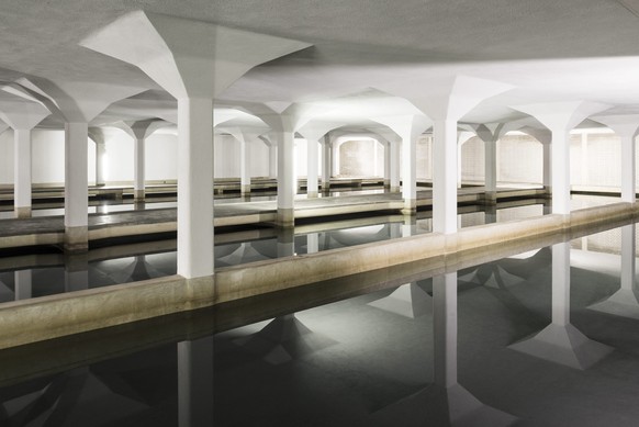 BILDREPORTAGE WASSERWERK LENGG BY CHRISTIAN BEUTLER --- Water in the slow sand filter of the lake waterworks facility Lengg in Zurich, Switzerland, pictured on August 6, 2015. The waterworks facility  ...