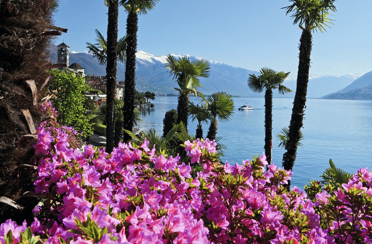 Brissago im Tessin Photo by Christof Sonderegger