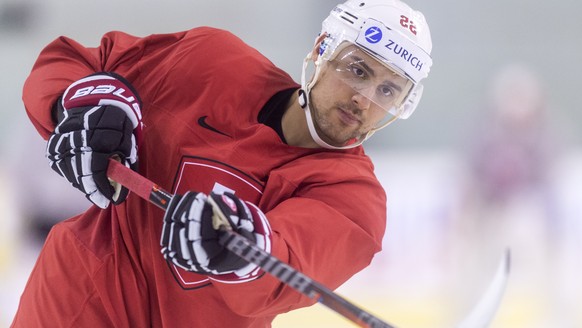 epa07587099 Nino Niederreiter during a training session of the Swiss team at the IIHF 2019 World Ice Hockey Championships, at the Ondrej Nepela Arena in Bratislava, Slovakia, on Monday, May 20, 2019.  ...