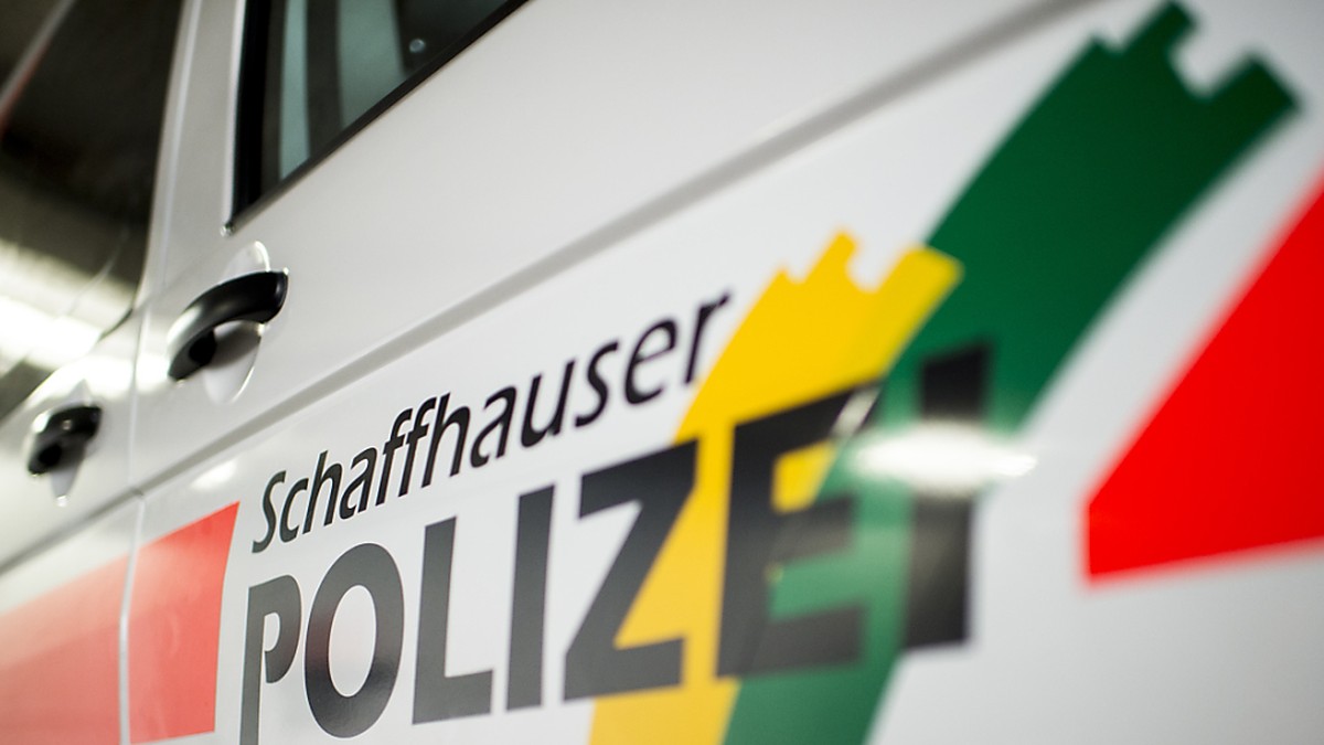 Wegen-Drohung-Polizeieinsatz-in-Schaffhausen-in-Gange