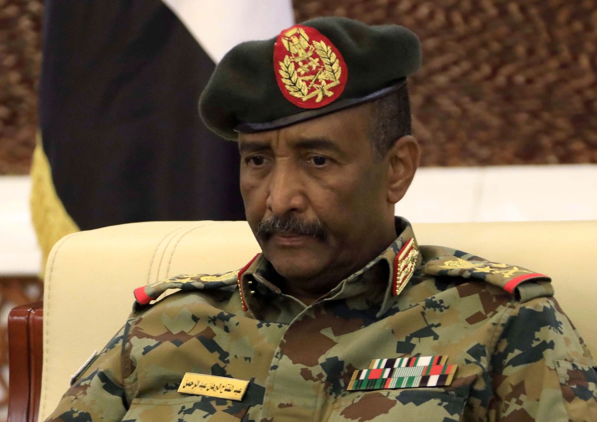 epa09544871 (FILE) - Leader of Sudan's transitional council, Lieutenant General Abdel Fattah Abdelrahman Burhan looks on after being sworn in as the Head of the newly formed transitional Council  ...