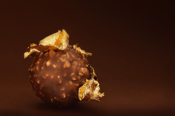 Praline mit Gold