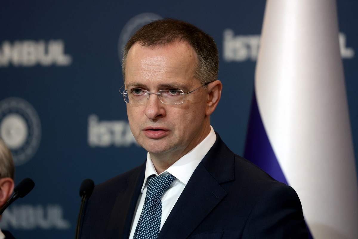 epa12256759 Russian Presidential Aide and head of the delegation Vladimir Medinsky addresses the media during a press conference following a new round of peace talks between Russia and Ukraine, in Ist ...