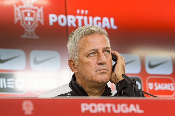 epa06254917 Switzerland's head coach Vladimir Petkovic, attends a press conference at the Estadio da Luz stadium, in Lisbon, Portugal, 09 October 2017. Switzerland will face Portugal  on 10 October in their FIFA World Cup 2018 qualifying soccer match in Lisbon.  EPA/JEAN-CHRISTOPHE BOTT