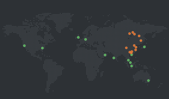 Die grünen Punkte zeigen, wo Alibaba Cloud-Rechenzentren in Nordamerika, Europa, Asien und Australien betreibt. Orange steht für Zentren in China.