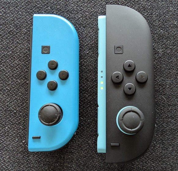 Joy-Con der Switch (links) und der grössere Joy-Con 2 der Switch 2.