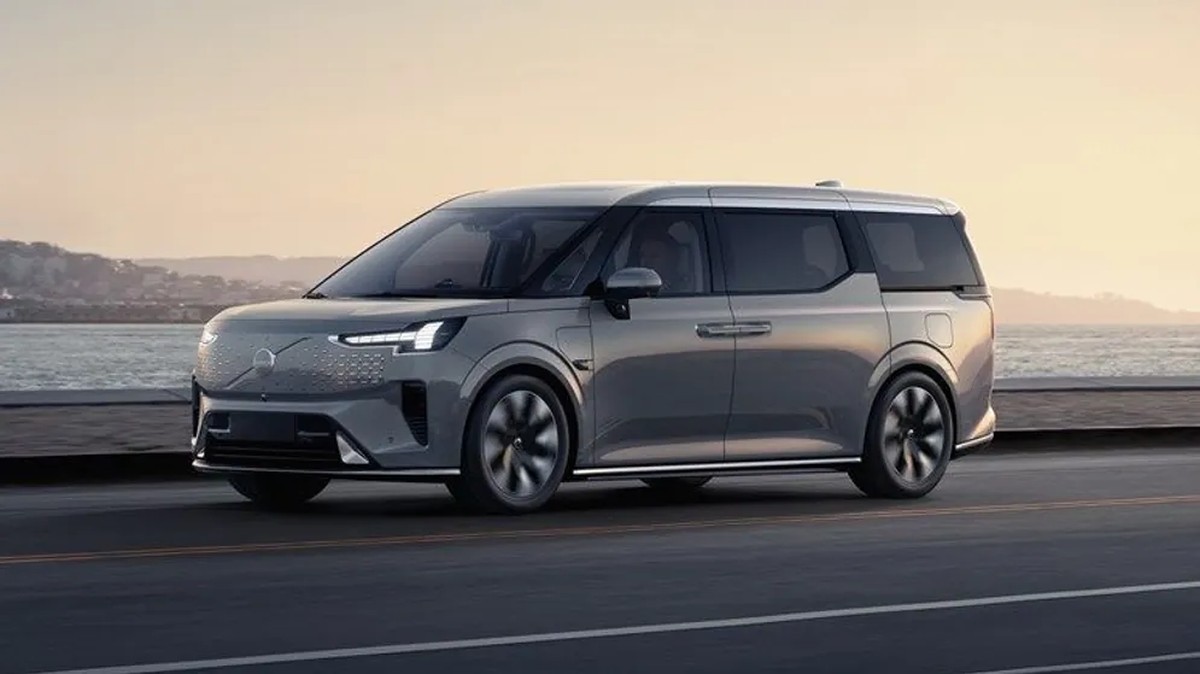 Schweden-Van mit chinesischen Genen: Der EM90 ist der erste elektrische Kleinbus der Marke.
