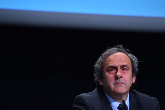Zuerich, 28.5.2015, Fussball FIFA Kongress - PK Michel Platini, Michel Platini spricht an der Medienkonferenz zu den Journalisten. (Melanie Duchene/EQ Images)