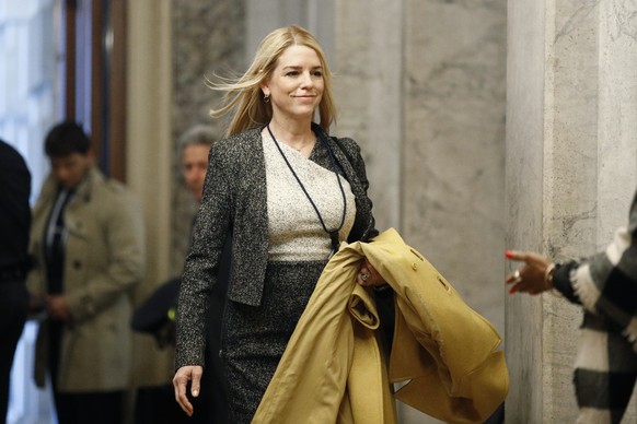 Pam Bondi.
