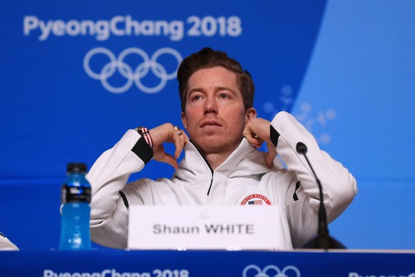 epa06504278 US professional snowboarder Shaun White attends a news conference at the Main Press Center for the PyeongChang Olympics in Alpensia Resort in PyeongChang, Gangwon Province, South Korea, 08 ...