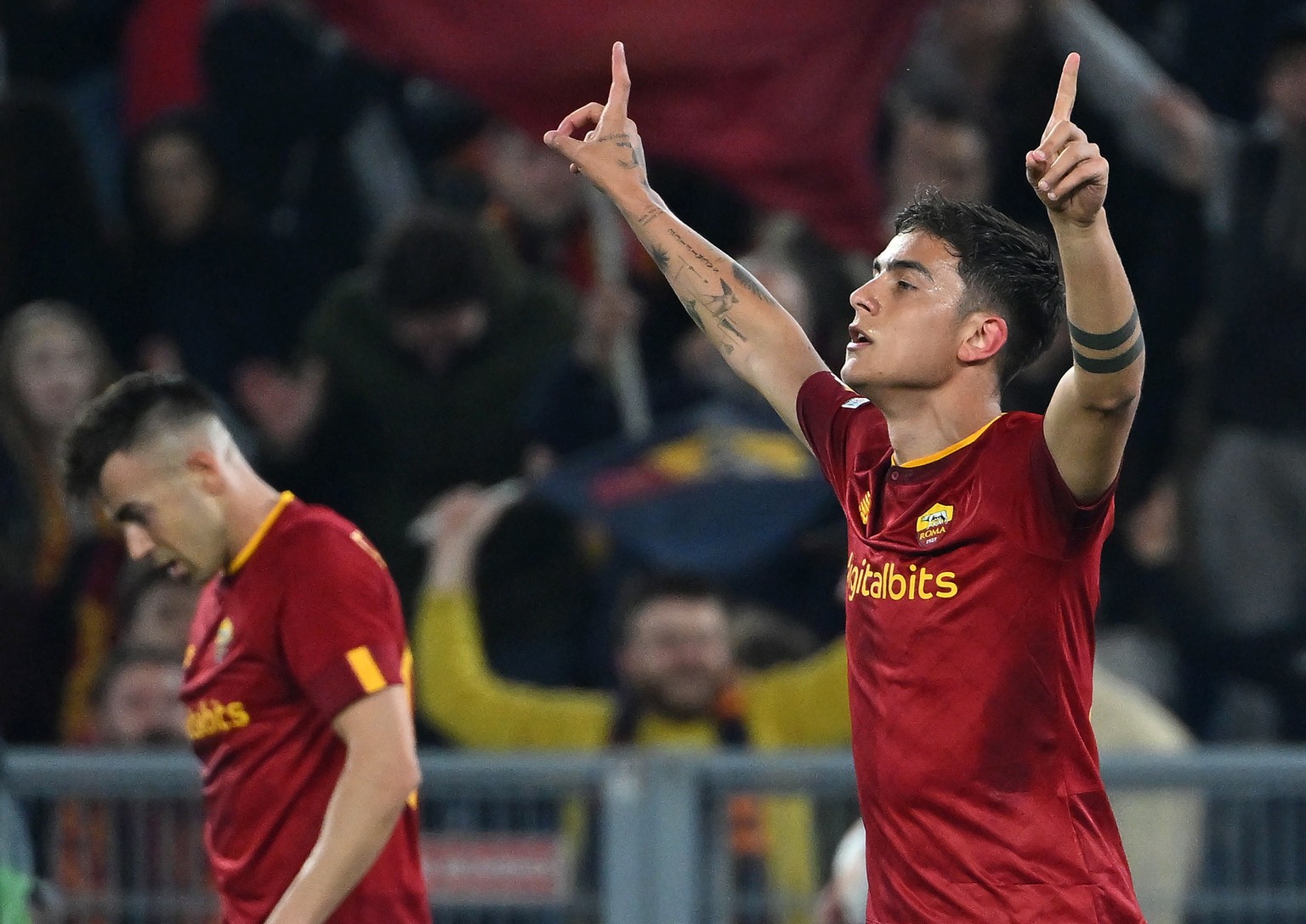 epa10582788 AS Roma&#039;s Paulo Dybala celebrates after scoring the 2-1 goal during the UEFA Europa League quarter-final, 2nd leg soccer match between AS Roma and Feyenoord Rotterdam, in Rome, Italy, ...