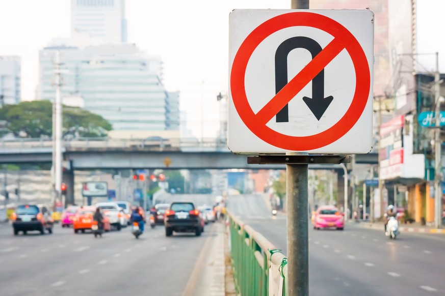 Was haben diese Strasse in Bangkok (Thailand) und die Halbfinal-Serie zwischen dem SCB und dem ZSC gemeinsam? Es gibt keine Wende.