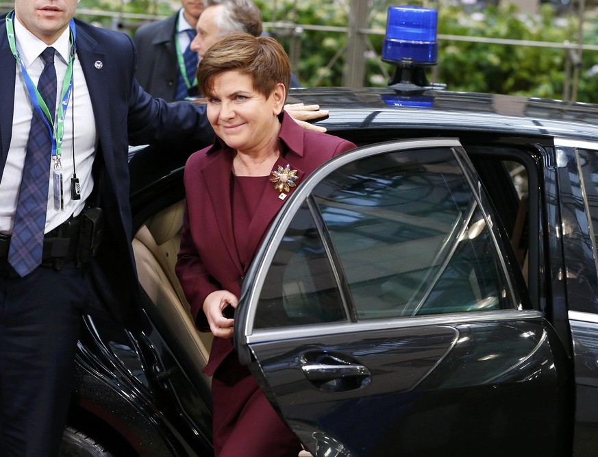 Beata Szydło, die polnische Regierungschefin weist die Kritik zurück.