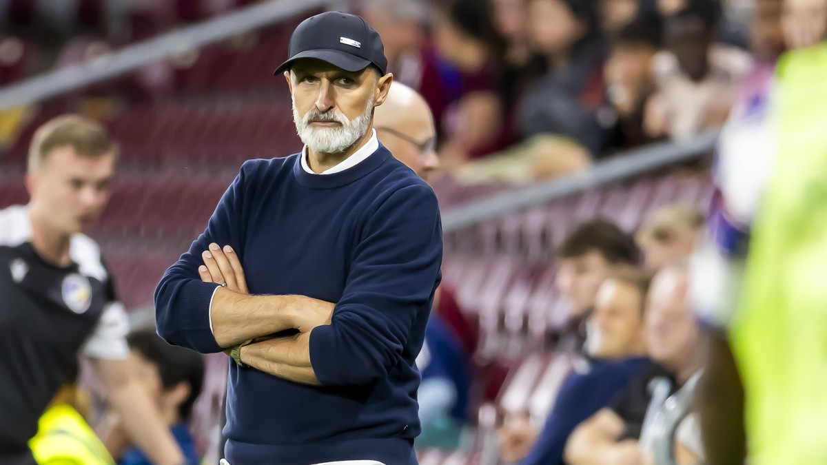 Thomas Haeberli, coach of Servette FC, observes the game, during the UEFA Champions League Second qualifying round 2nd leg soccer match between Servette FC and FC Viktoria Plzen, at the Stade de Genev ...