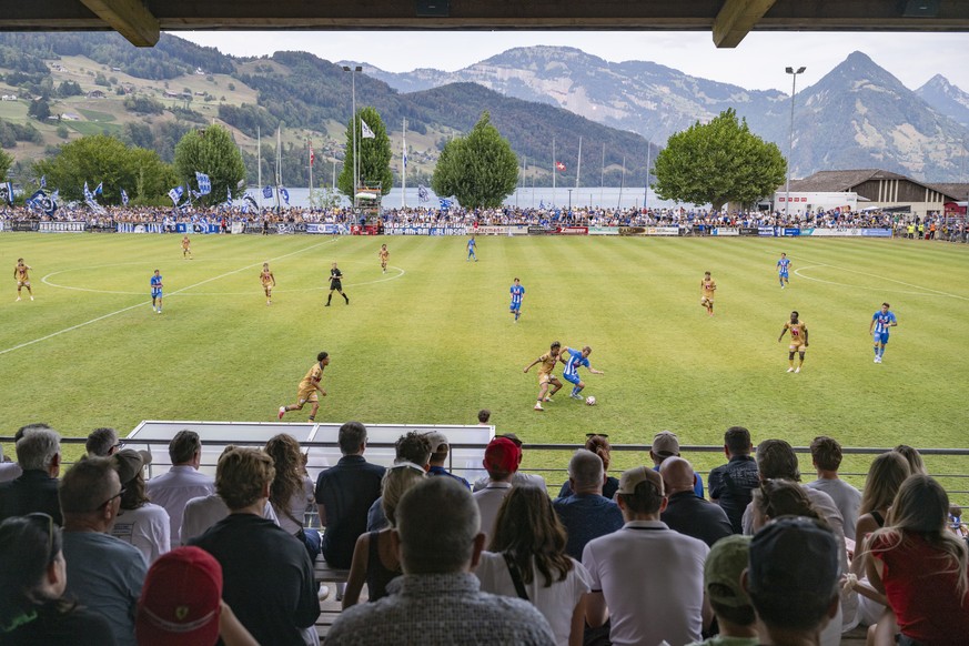 Tolle Kulisse im Stadion Seefeld in Buochs direkt am Vierwaldstaettersee beim Schweizer Fussball Cup der 1. Runde zwischen dem SC Buochs und dem FC Luzern vom Sonntag, 16. August 2026 in Buochs. (KEYS ...