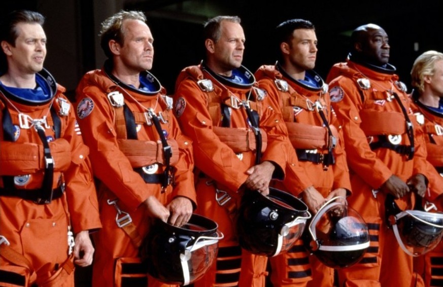 Hollywood-Szenario: Eine Gruppe wagemutiger Männer macht sich auf, die Menschheit zu retten. Bruce Willis &amp; Co. im Katastrophenfillm Armaggedon.