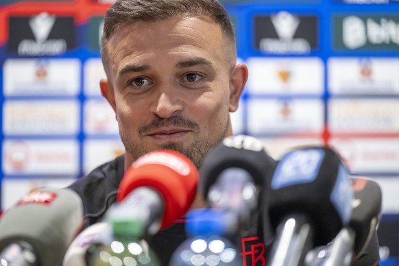 Captain Xherdan Shaqiri bei einer Pressekonferenz des FC Basel 1893 vor dem Start der neuen Saison der Super League im FCB Fanshop in Basel, am Donnerstag, 24. Juli 2025. (KEYSTONE/Georgios Kefalas)
