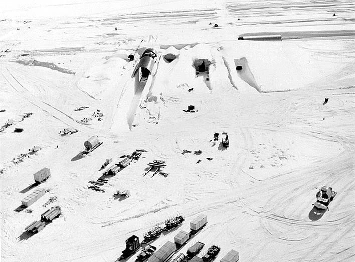 Aerial view of Camp Century, Greenland
https://en.wikipedia.org/wiki/Project_Iceworm#/media/File:PM2Anuclearpowerplant.jpg
