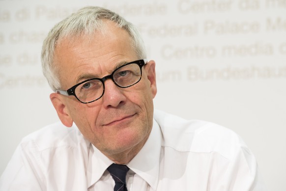 Kurt Fluri, FDP-SO, waehrend einer Medienkonferenz der Staatspolitischen Kommission (SPK) zur Masseneinwanderungsinitiative, am Freitag, 2. September 2016, in Bern. (KEYSTONE/Anthony Anex)