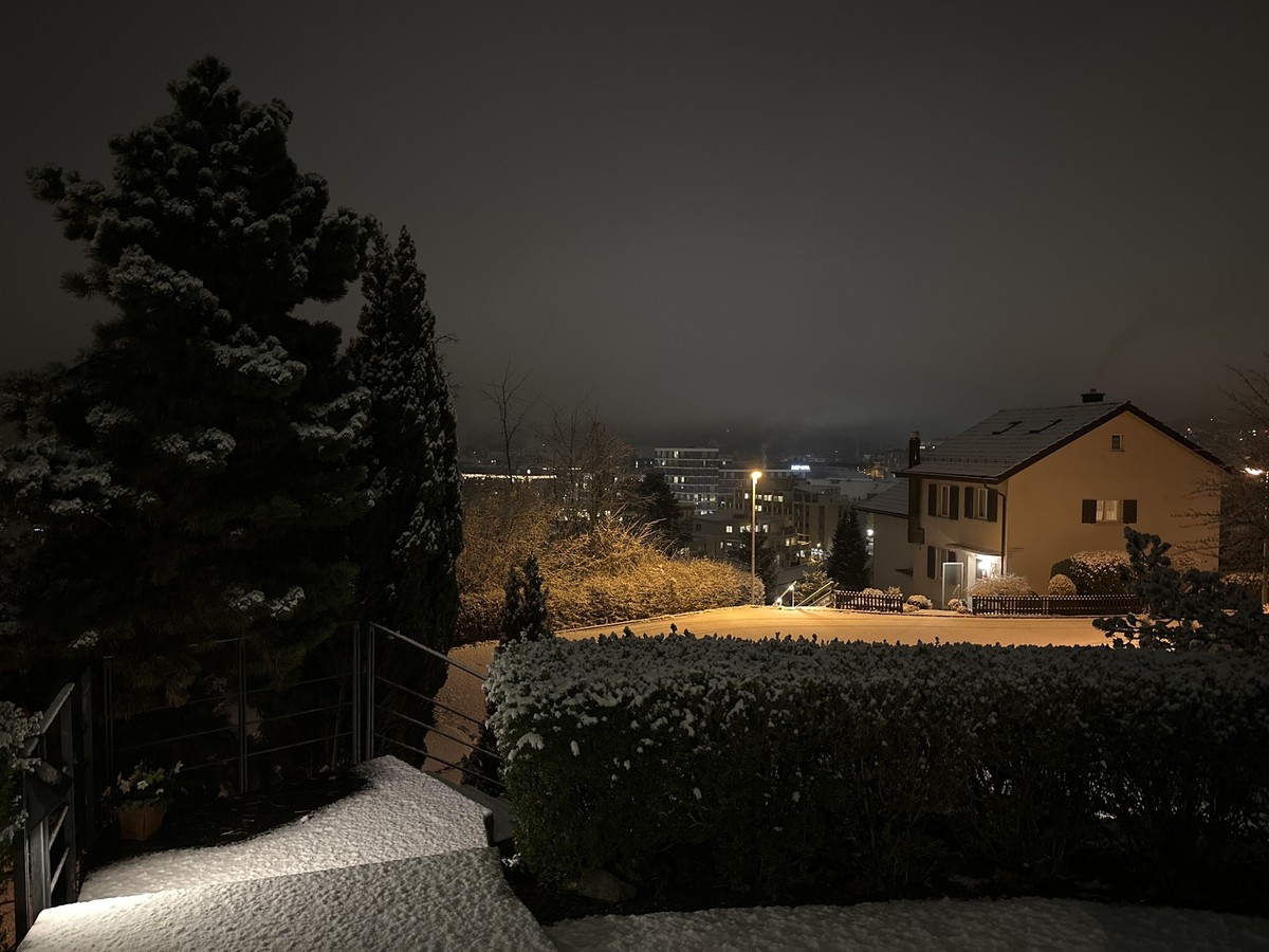 Kloten am Sonntagabend.