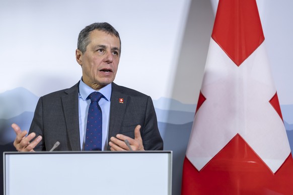 Switzerland&#039;s Federal Councillor and Foreign Minister Ignazio Cassis, speaks during a press conference following their meeting in Geneva, Switzerland, Wednesday, November 28, 2018. (KEYSTONE/Mart ...