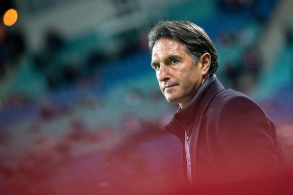 epa07348203 Wolfsburg&#039;s head coach Bruno Labbadia during the German DFB Cup round of 16 match between RB Leipzig and VfL Wolfsburg, in Leipzig, Germany, 06 February 2019. CONDITIONS - ATTENTION:  ...