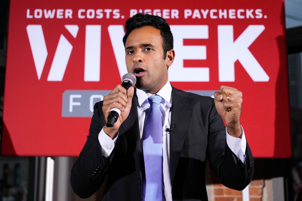 Republican Ohio gubernatorial candidate Vivek speaks during a watch party at the Spruce St. Sporting sports bar after winning the party's nomination for governor Tuesday, May 5, 2026, in Columbus ...