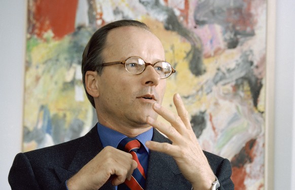 ARCHIV --- Portrait des Schweizer Industriellen Stephan Schmidheiny, aufgenommen im Maerz 1997. Stephan Schmidheiny droht in Italien ein weiterer Asbest-Prozess. Die Staatsanwaltschaft wirft dem Schwe ...