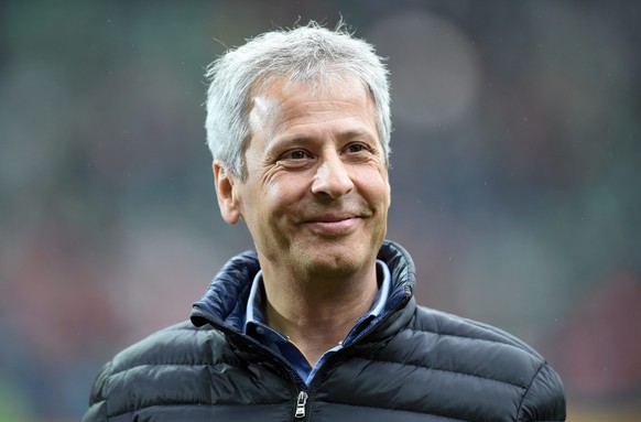 16.05.2015; Bremen; Fussball Bundesliga - Werder Bremen - Borussia Moenchengladbach; Trainer Lucien Favre (Moenchengladbach) (Valeria Witters/freshfocus)