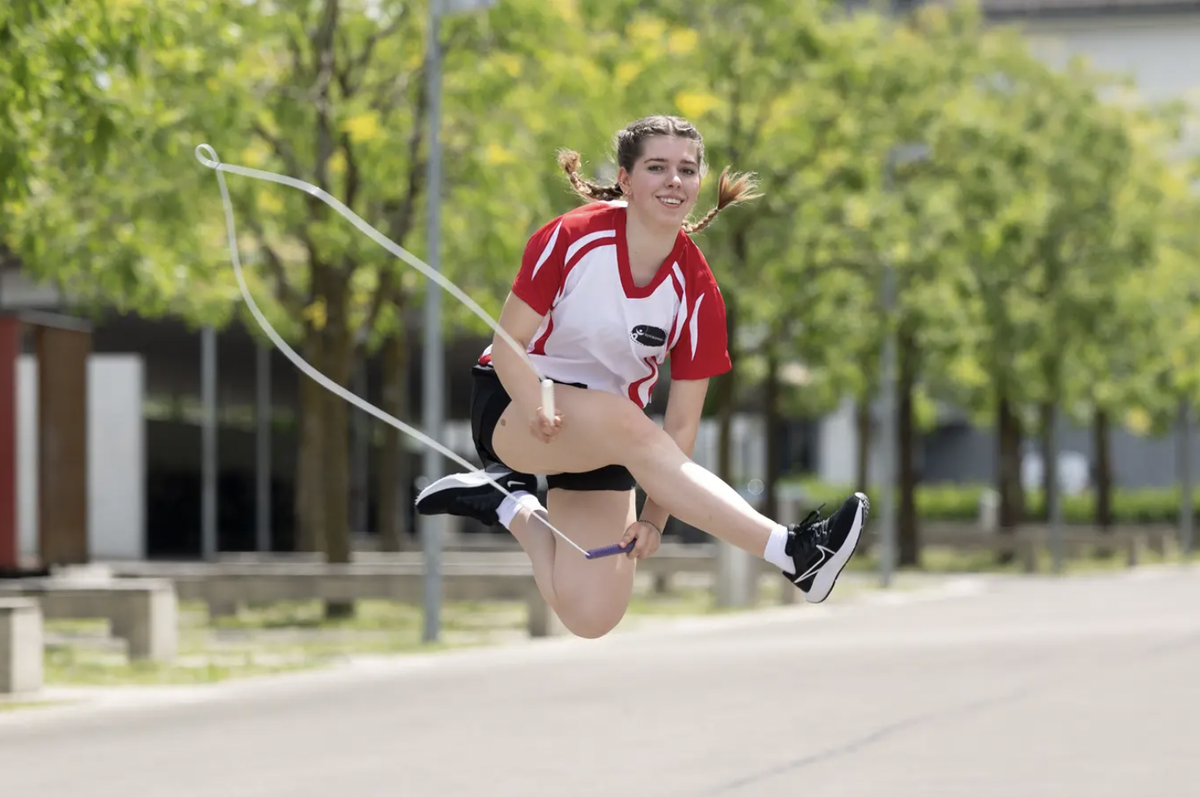 La Suissesse Sheryl Fischlin (18 ans) va participer aux Mondiaux de corde à sauter aux Etats-Unis.