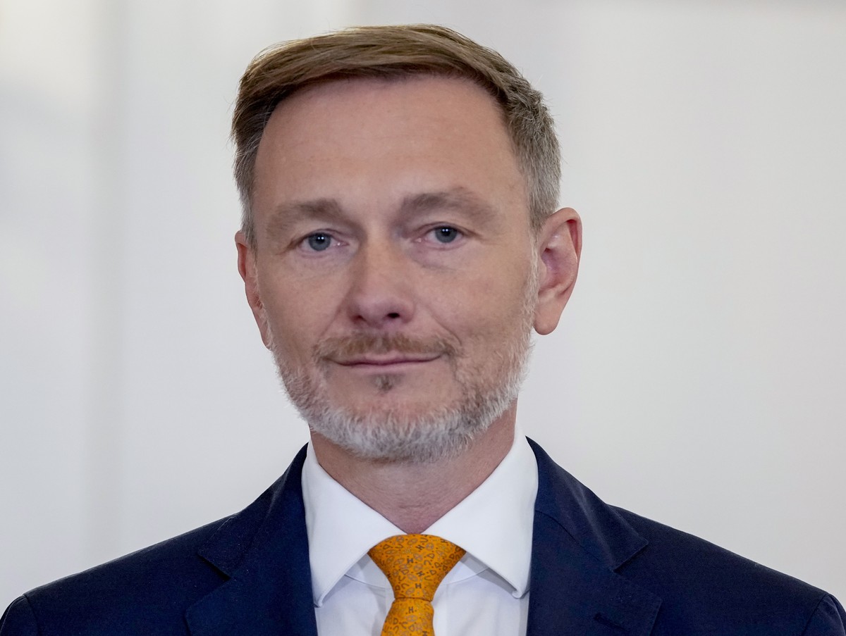 DismissedGerman Finance minister Christian Lindner stands in the Bellevue Palace in Berlin, Germany, Thursday, Nov.7, 2024. (AP Photo/Ebrahim Noroozi)