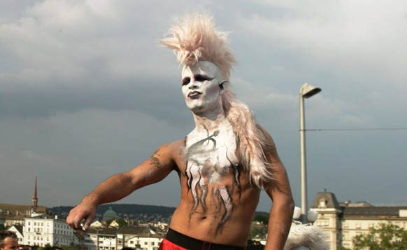Bildnummer: 55124206 Datum: 20.02.2007 Copyright: imago/Travel-Stock-Image
Schweiz, Z�rich, Streetparade , Schweiz, Z�rich, Streetparade, Gesellschaft kbdig xkg 2007 quer dance dancer Erotik Europa E ...