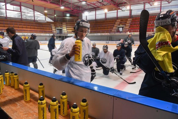 Der neue HC Ambri Piotta-Spieler Bryan Flynn waehrend dem ersten Eistraining fuer die Saison 19/20, am Montag, 12. August 2019 in Biasca. Die Saison der National Hockey League beginnt am 13. September ...