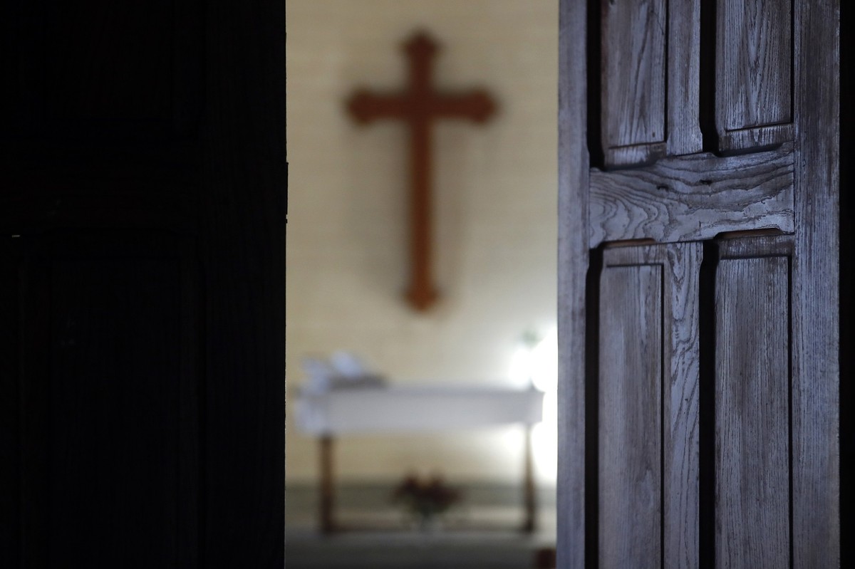 Erstmals enthüllen Zahlen das Ausmass sexuellen Missbrauchs in der katholischen Kirche. Die Pilotstudie von Zürcher Geschichtsprofessorinnen kommt zu erschreckenden Befunden. Sie entdeckten ab 1950 bi ...