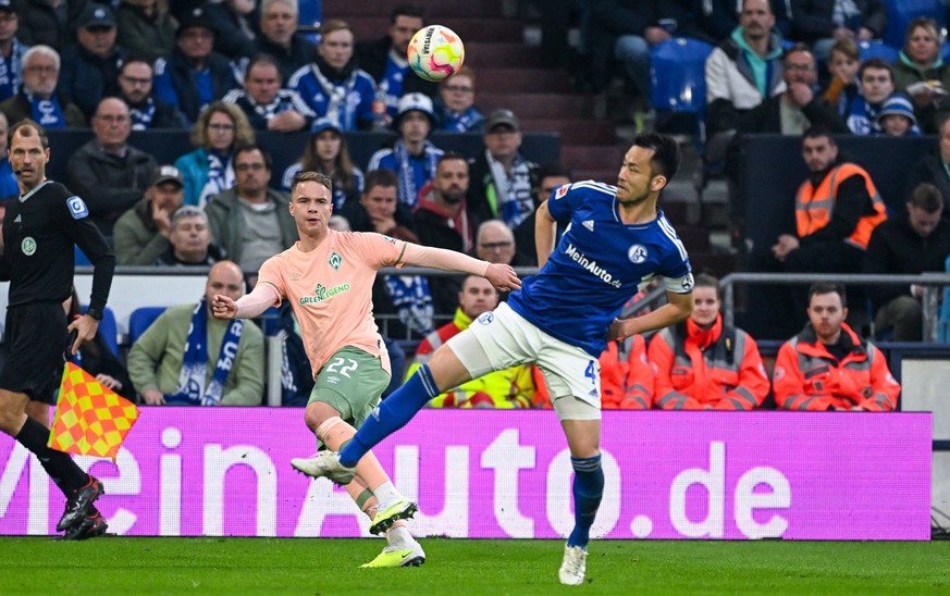 GER, 1.FBL, Bundesliga, FC Schalke 04 vs SV Werder Bremen / 29.04.2023, Veltins Arena, Gelsenkirchen, GER, 1.FBL, Bundesliga, FC Schalke 04 vs SV Werder Bremen im Bild / picture shows Niklas Schmidt S ...