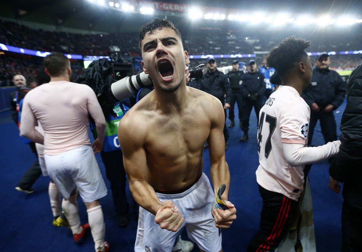 epa07418316 Manchester's Andreas Pereira celebrates after the UEFA Champions League round of 16 second leg soccer match between PSG and Manchester United at the Parc des Princes Stadium in Paris, ...
