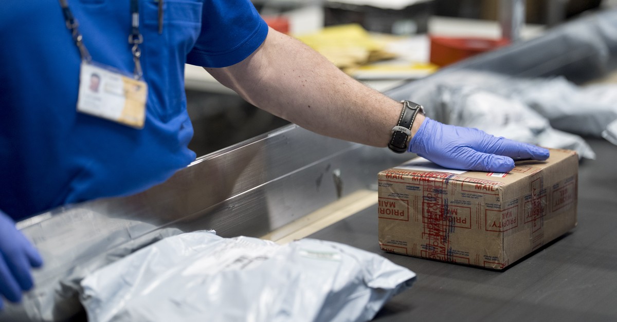 so-viele-verbotene-lieferungen-stellt-der-zoll-in-z-rich-in-einer-woche-sicher