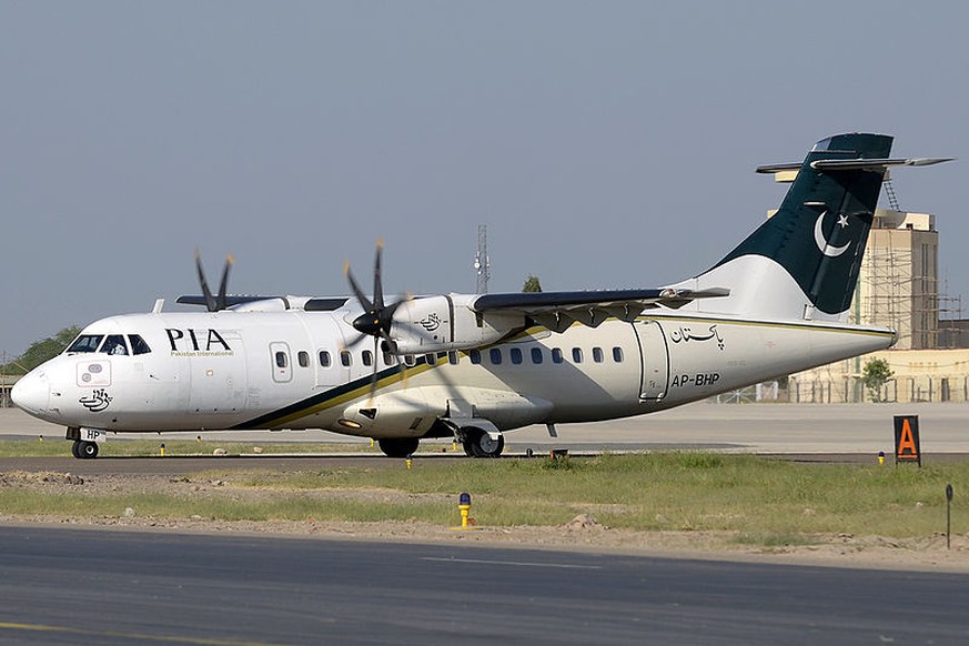 Eine ATR-42 der Pakistan International Airline.