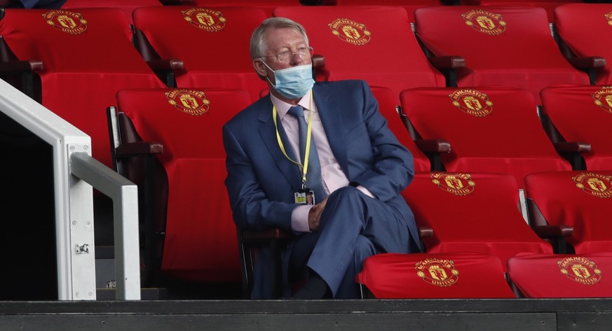 epa08544190 Former Manchester United&#039;s manager Alex Ferguson during the English Premier League match between Manchester United and Southampton FC in Manchester, Britain, 13 July 2020. EPA/Clive B ...