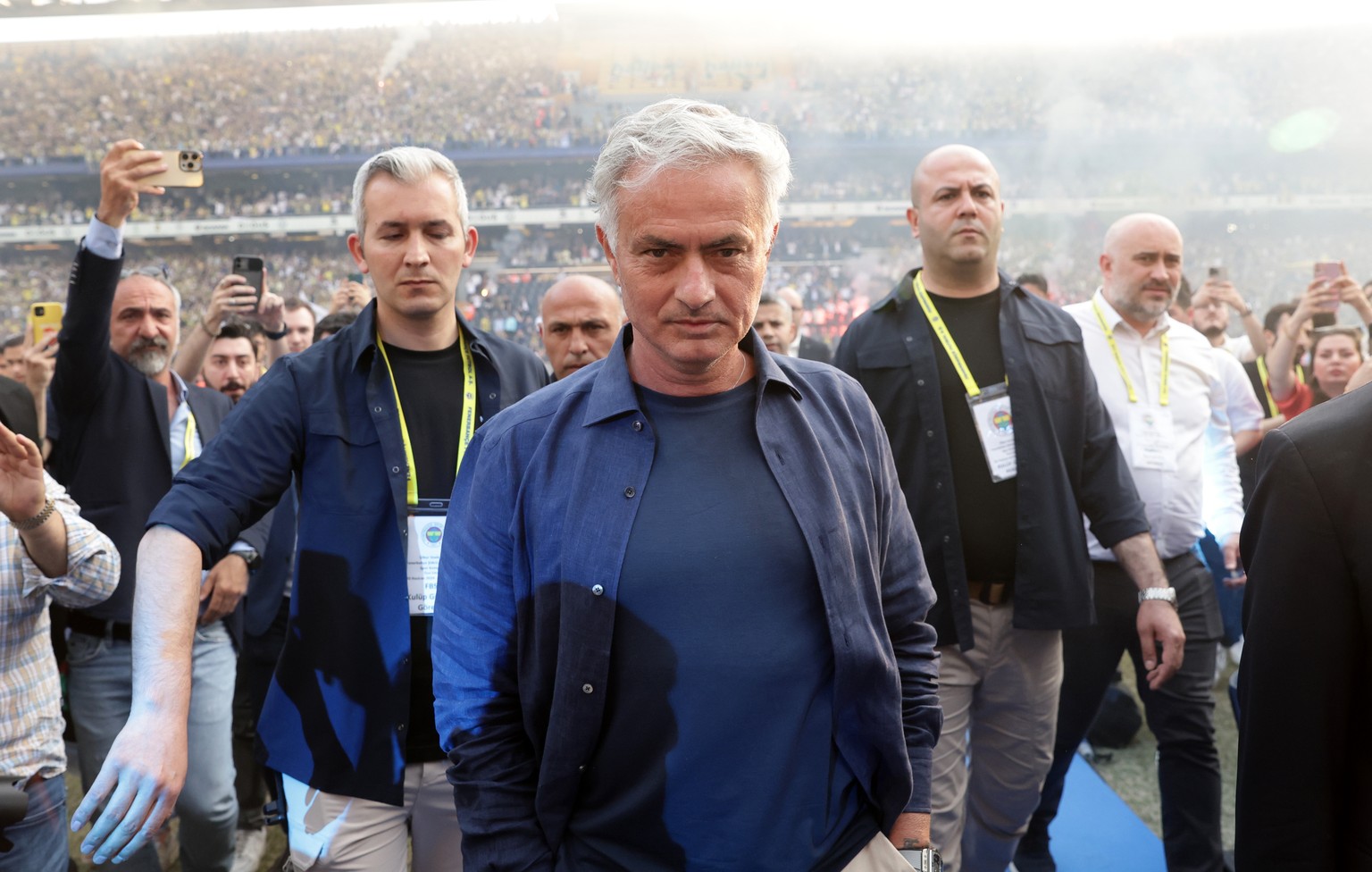 epaselect epa11386170 Jose Mourinho is presented as Fenerbahce&#039;s new head coach during a ceremony at the Ulker Stadium in Istanbul, Turkey, 02 June 2024. Jose Mourinho signs a two-year contract w ...