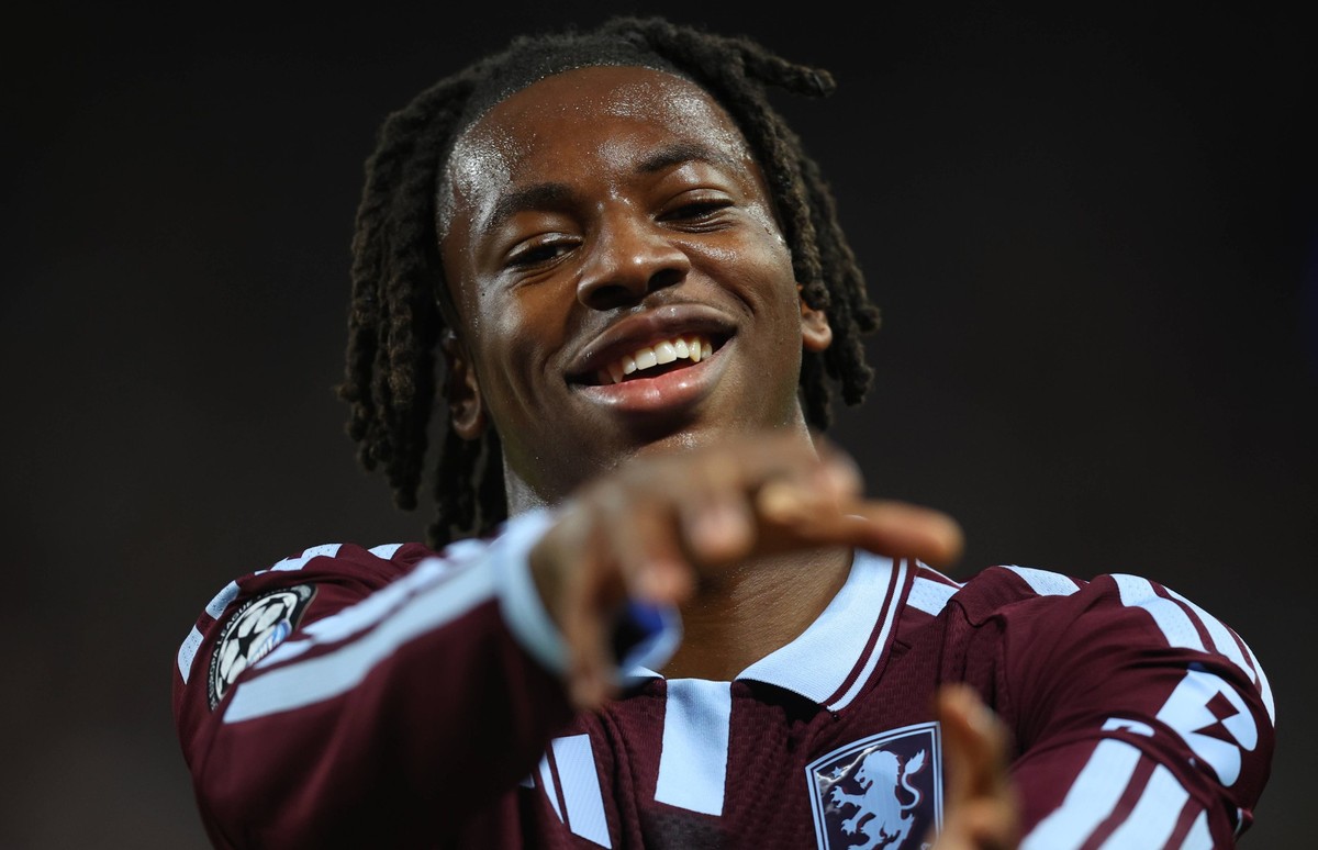 Aston Villa FC v Fenerbahce SK - UEFA Champions League 2026/27 League Phase MD2 Johan Manzambi of Aston Villa celebrates 1st goal during the UEFA Champions League 2026/27 League Phase MD2 match betwee ...