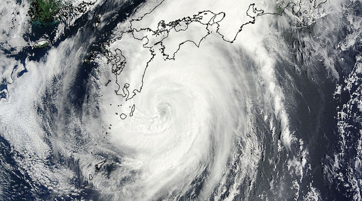 Halong treibt nordwegs auf Japan zu: Am Samstag kündigten Satellitenbilder das Unheil an.&nbsp;
