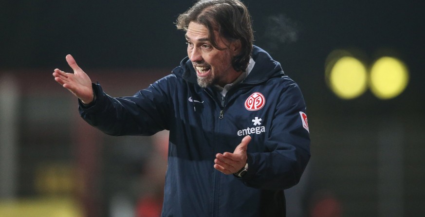 Das ist der neue an der Mainzer Seitenlinie: Martin Schmidt.