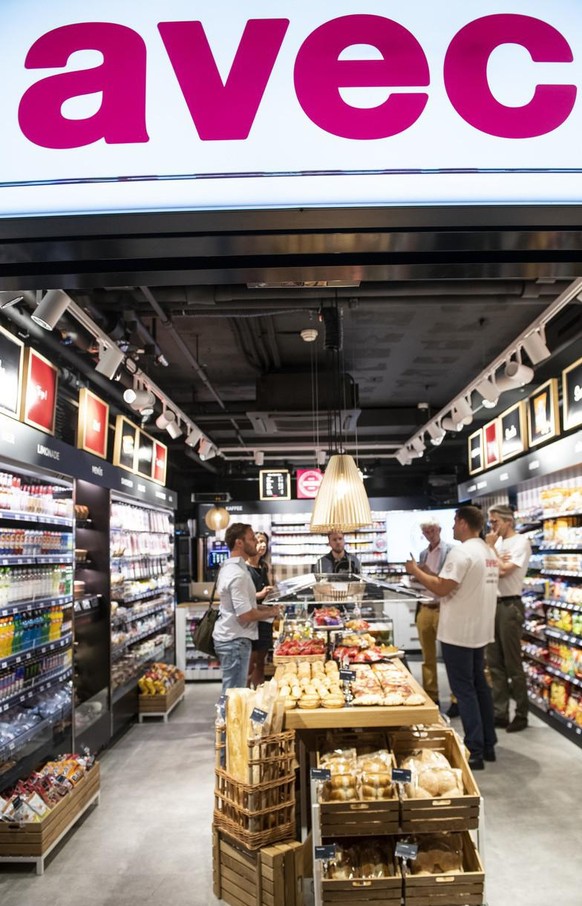 Besichtigung des neuen avec Stores im Bahnhof Bern, am Donnerstag, 12. Juli 2018, in Bern. Valora wird dieses Konzept in den kommenden Monaten weiter ausbauen und auf andere, auch groessere Standorte  ...