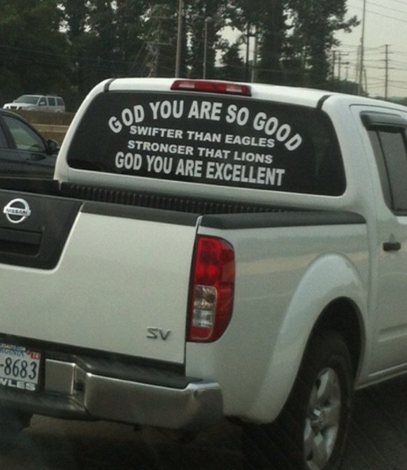 Okay bei diesen Autoaufklebern mussten wir lachen. Bumper stickers olé

https://www.marcbrowne.net/marcblog/2017/6/29/kofanger-klistermrke-bumper-stickers