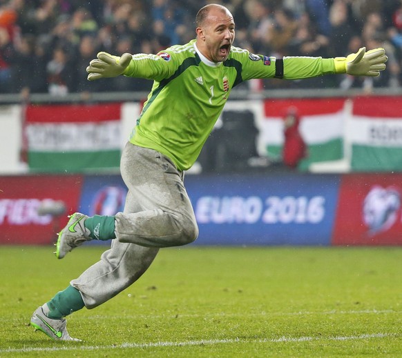 Der alte Mann und seine graue Schlabberhose: Gabor Kiraly.