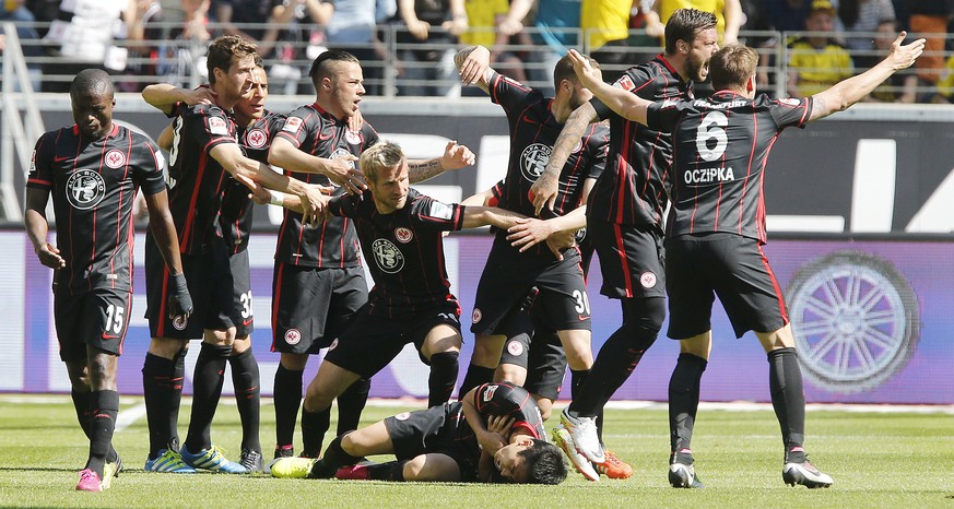 Riesenjubel bei Frankfurt nach dem 1:0 gegen Dortmund. Das Team steht neu auf Rang 15.