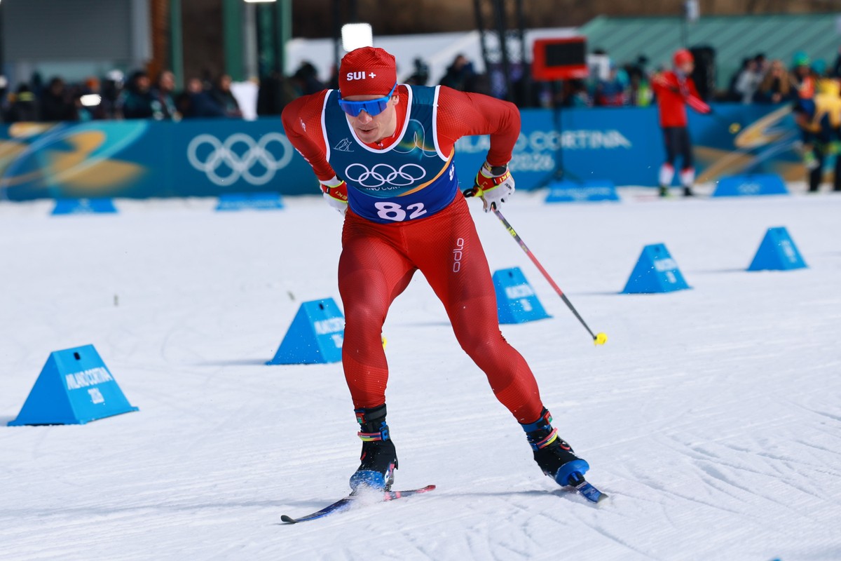 epa12752882 Valerio Grond of Switzerland in action during the Men's Team Sprint Free qualification of the Cross-Country Skiing competitions at the Milano Cortina 2026 Winter Olympic Games, in Tes ...
