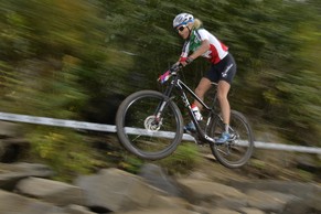 Nach der Silbermedaille im Teamwettkampf, folgt die Goldmedaille an der U-23 WM.
