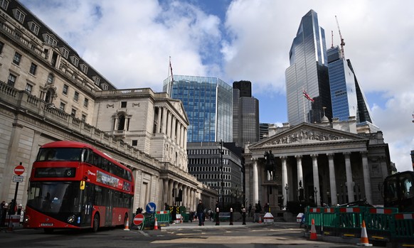 epa10522399 London&#039;s financial heart, the Bank of England in London, Britain, 14 March 2023. Concerns are growing following the collapse of the US bank SVB, that the UK could be impacted signific ...